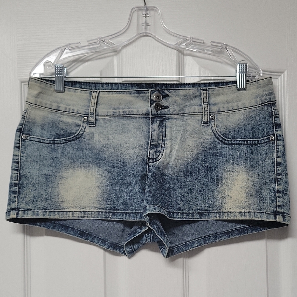 Vintage City Streets Brand Jean Shorts